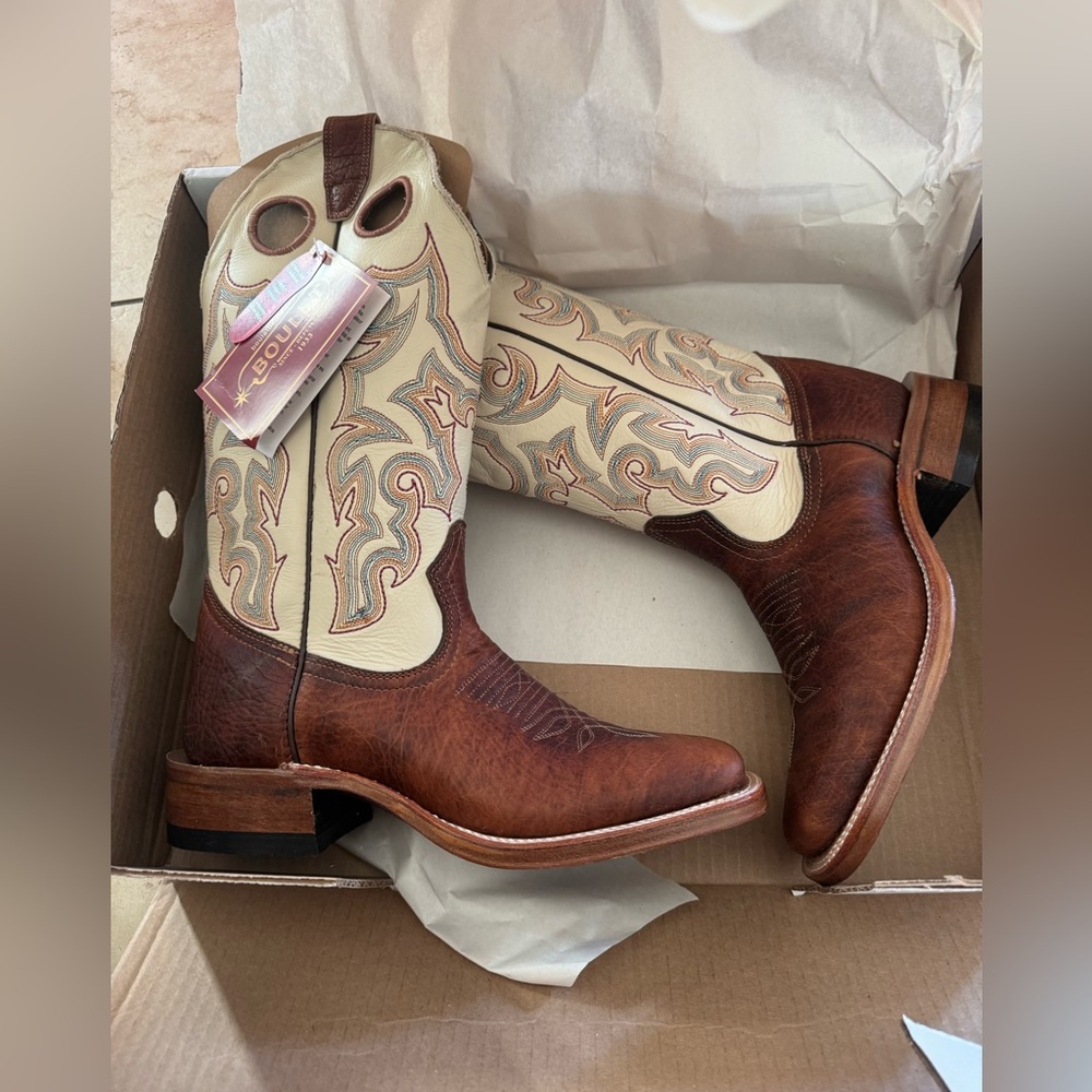 Boulet Women’s Cowboy Boots
